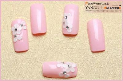 【昆明五華區哪有學化妝課的_學化妝首選學校是哪家_嚴鴻化妝學?！績r格,廠家,職業培訓-搜了網